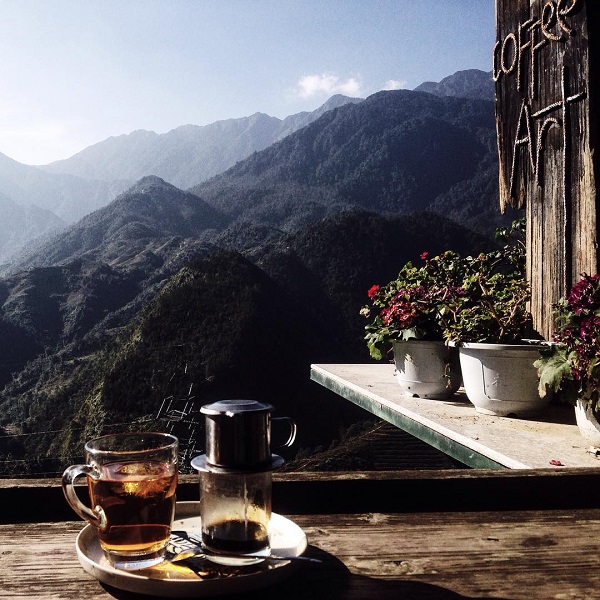 Gem Valley cafe Sapa