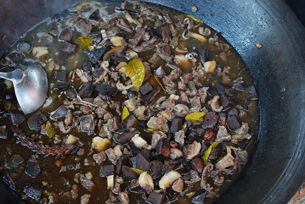 dac-san-thang-co-sapa